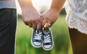 Làm sao tăng khả năng mang thai khi chị em có kinh không đều?