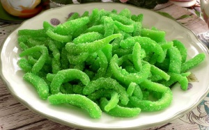 Làm mứt dừa non matcha thơm ngon, lạ miệng