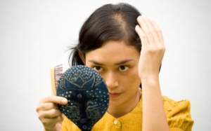 Những loại tinh dầu giúp điều trị chứng hói đầu