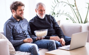 Bí quyết giúp ông bà, cha mẹ được trường thọ