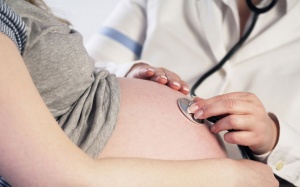 Phụ nữ mang thai ở độ tuổi 40 có nguy cơ sinh non cao