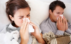 Có nên làm 'chuyện ấy' khi bị cảm lạnh, cảm cúm không?