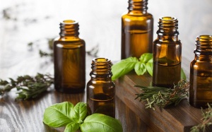 Các loại tinh dầu giúp loại bỏ gàu hiệu quả 