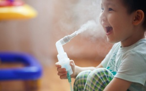 Những câu hỏi thường gặp khi áp dụng máy xông khí dung cho trẻ