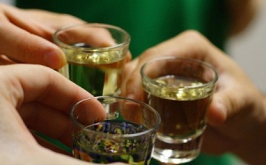 Rượu bia ngày Tết: Vui có chừng, dừng đúng lúc!