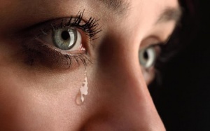 Có thể chẩn đoán bệnh Parkinson bằng nước mắt?