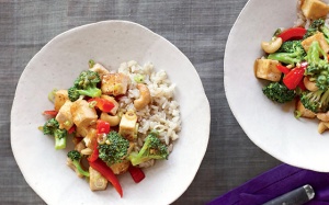 Những lưu ý khi bổ sung calci cho người ăn chay