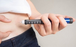 Làm thế nào để kiểm tra lượng đường trong máu khi bị đái tháo đường thai kỳ?