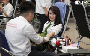 Nam thanh, nữ tú cùng nhau hiến máu tại Lễ hội Xuân hồng 2018