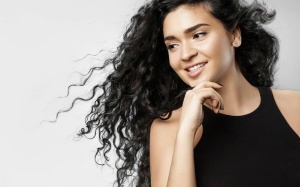 Chăm sóc tóc quăn từ các thực phẩm trong nhà bếp