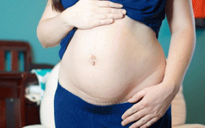 Vệ sinh vết mổ sau sinh thế nào để không bị nhiễm trùng?