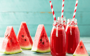 10 lý do bạn nên uống nước ép dưa hấu ngay