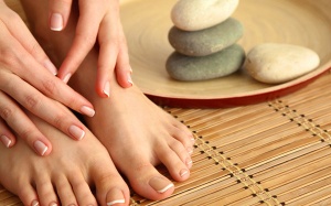 Phương pháp làm sáng da tay và chân chỉ trong 7 ngày