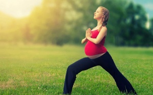 12 lợi ích của yoga đối với phụ nữ mang thai