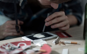 Video: Cocaine ảnh hưởng gì đến não bộ và cơ thể?