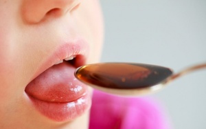 Một số lưu ý chọn siro ho an toàn cho trẻ bị ho có đờm