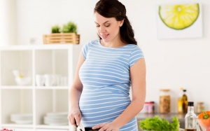 Những nguy cơ khi ăn cà tím trong thời kỳ mang thai