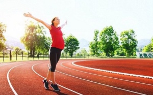 Chạy bộ khi mang thai: Lợi hay hại?