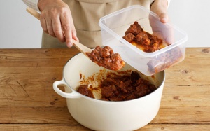 Hướng dẫn cách bảo quản và hâm nóng thức ăn, tránh ngộ độc thực phẩm