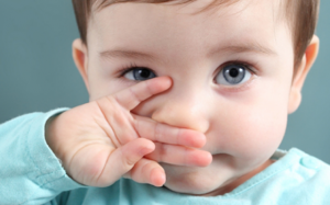 Trẻ bị ho mãi không khỏi là mắc bệnh gì?