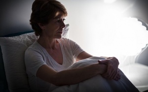 7 cách đơn giản giúp người già ngủ ngon hơn