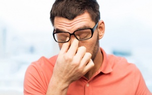 Mờ mắt, vết thương lâu lành có phải biến chứng đái tháo đường?