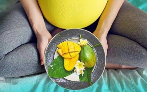 Vì sao phụ nữ nên ăn xoài trong thời kỳ mang thai?
