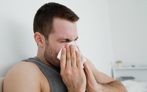 Hay ngồi phòng điều hòa làm tăng nguy cơ viêm mũi dị ứng