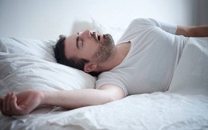 Ngưng thở khi ngủ có thể làm mỏng hộp sọ, tăng nguy cơ tử vong