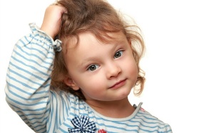 Trẻ 6 tuổi bị rụng tóc có nguy hiểm?