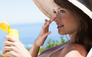 Những thực phẩm giúp bạn chăm sóc da hiệu quả hơn vào mùa Hè