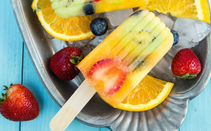 Tự làm kem hoa quả mát lạnh ngày Hè