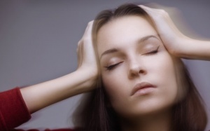 Video: Làm gì để đối phó với cơn chóng mặt?