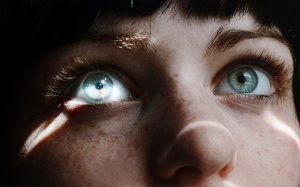 Đọc ngay để biết tác hại của tia tử ngoại với mắt