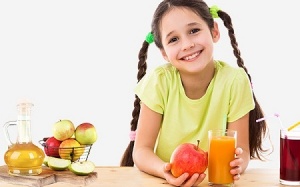 Uống nước ép trái cây vào buổi sáng dễ khiến trẻ bị béo phì