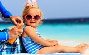EWG 2018: Danh sách kem chống nắng kém an toàn cho sức khỏe