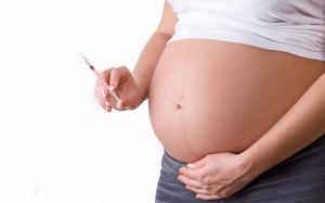 Phụ nữ mang thai không nên tiêm những loại vaccine nào?