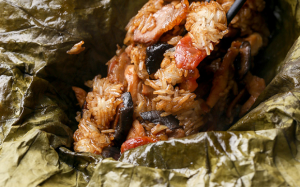 Xôi hấp lá sen: Dẻo thơm từng hạt, ăn xong lại thèm