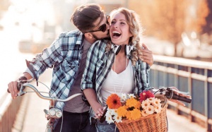 Tử vi thứ Tư (27/6/2018): Ma Kết đang muốn thể hiện mình là người lãng mạn