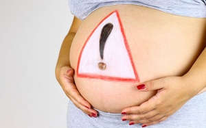 Biến chứng thai kỳ: 6 dấu hiệu cảnh báo bà bầu không được bỏ qua
