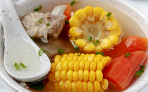 Mùa Hè nhớ ăn bát canh sườn hầm ngô ngọt