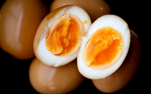 Trứng ngâm xì dầu: Dẻo thơm, bùi béo ai cũng muốn ăn 