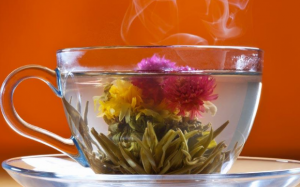 Uống trà hoa: Tốt sức khỏe - dưỡng nhan sắc