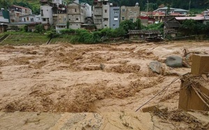 Mưa lớn ở Bắc Bộ có thể kéo dài tới đầu tháng 8