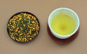 Cách pha trà gạo lứt - trà Genmaicha nổi tiếng của Nhật