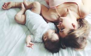 Video: 7 điều xảy ra với phụ nữ sau khi sinh