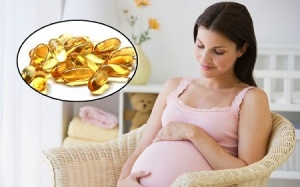 Bà bầu bổ sung dầu cá giúp giảm nguy cơ sinh non
