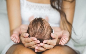 Bé trai dễ bị ung thư tuyến tiền liệt do mẹ ăn ít protein