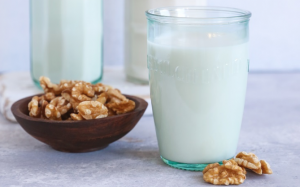 Tự làm sữa hạt óc chó: Vô cùng bổ dưỡng 