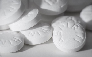 Uống aspirin có thể giảm nguy cơ lây nhiễm HIV ở phụ nữ?